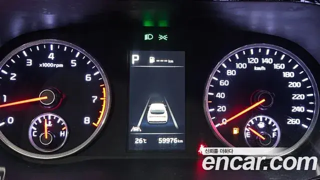 Kia K5 2022 — Şəkil 12/20
