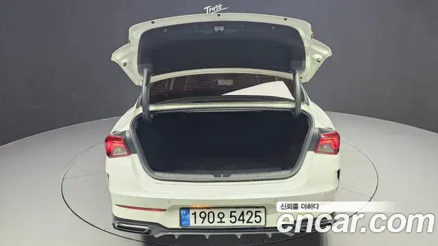 Kia K5 2022 — Şəkil 6/20