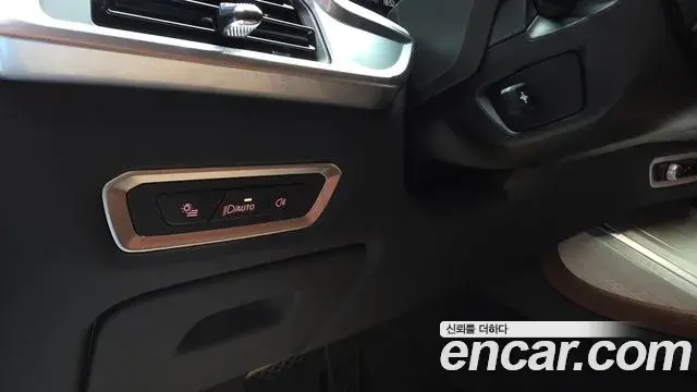 BMW X7 2025 — Photo 12/35
