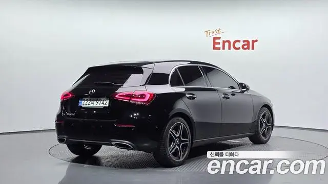 Mercedes-Benz A-Class 2021 — Фото 2/20