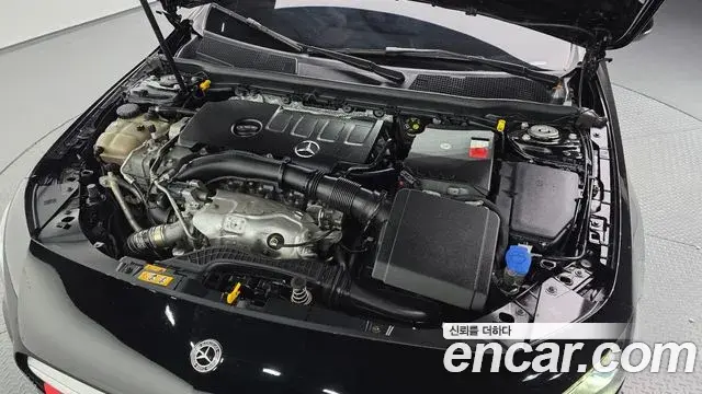 Mercedes-Benz A-Class 2021 — Фото 6/20