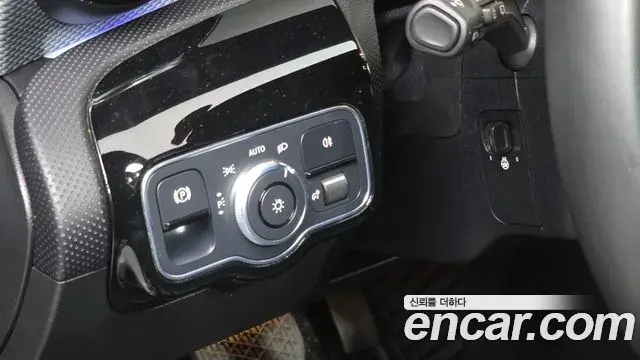 Mercedes-Benz A-Class 2021 — Фото 14/20