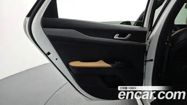 Kia K5 2020 — Photo 25/32