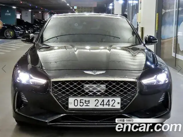 Genesis G70 2019 — ფოტო 17/20