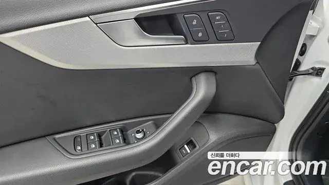 Audi A4 2022 — Şəkil 1/30