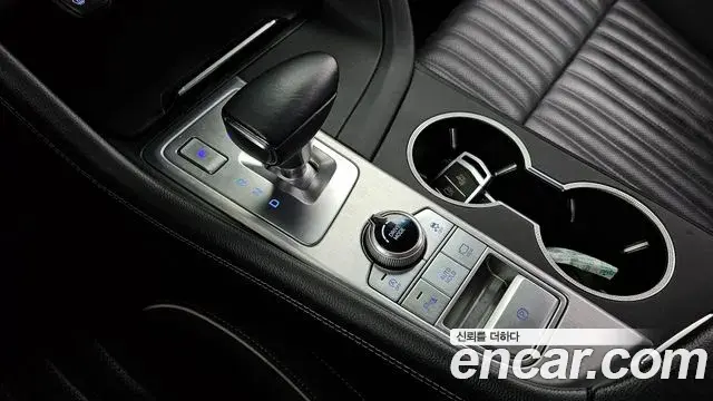 Genesis G70 2018 — Photo 4/20