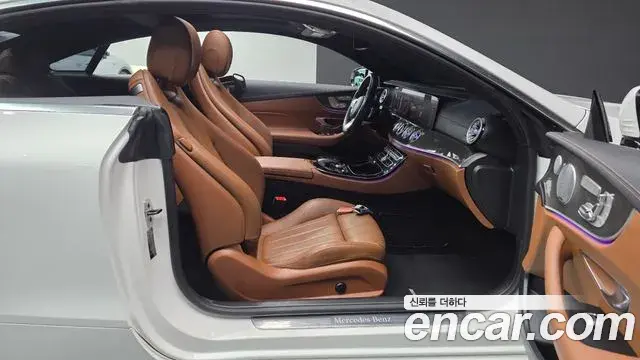 Mercedes-Benz E-Class 2019 — ფოტო 9/33