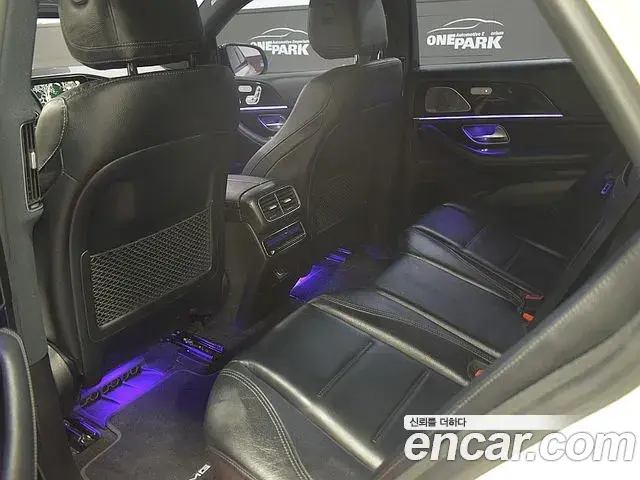 Mercedes-Benz GLE-Class 2022 — Şəkil 17/19