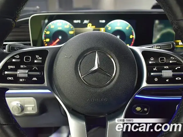 Mercedes-Benz GLE-Class 2022 — Şəkil 10/19