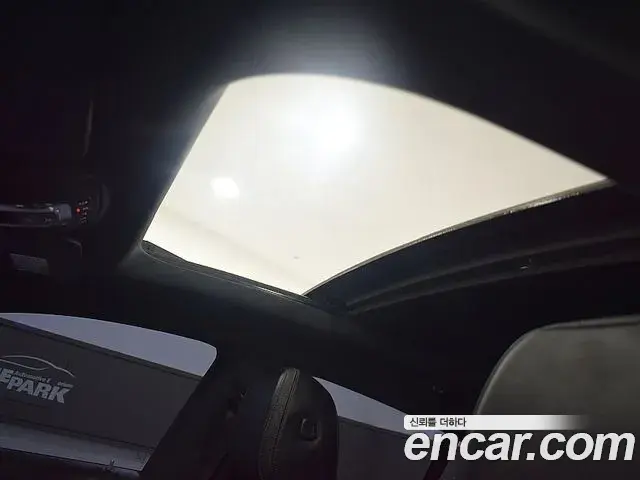 Mercedes-Benz GLE-Class 2022 — Şəkil 8/19