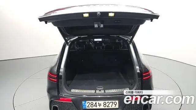 Genesis GV70 2022 — ფოტო 5/20