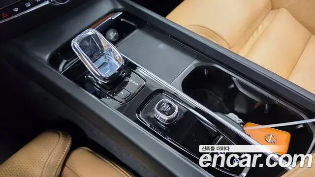 Volvo S60 2021 — Şəkil 7/33