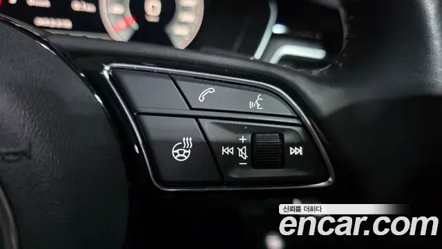 Audi A4 2020 — Photo 27/34