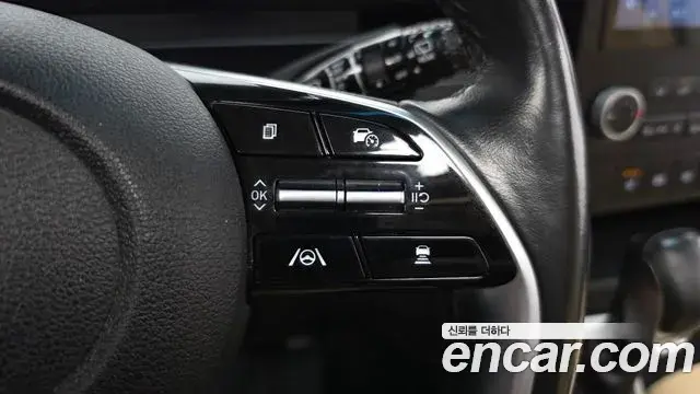 Hyundai Staria 2021 — ფოტო 11/31