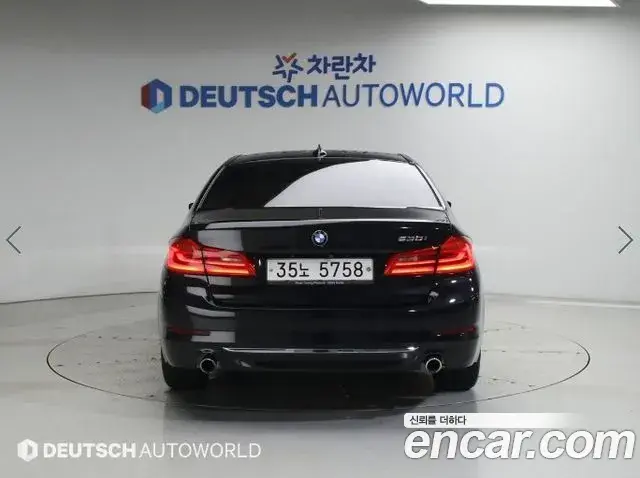 BMW 5 Series 2019 — Photo 7/20