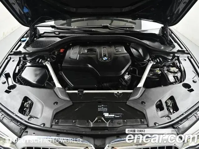 BMW 5 Series 2019 — Photo 3/20