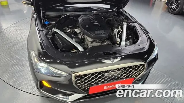 Genesis G70 2018 — ფოტო 11/30