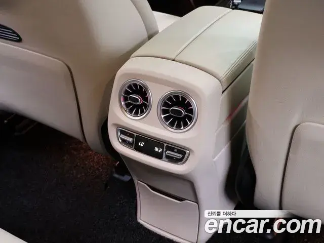 Mercedes-Benz G-Class 2023 — Фото 18/20