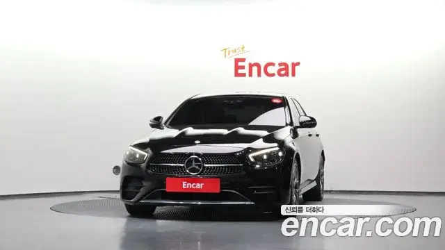 Mercedes-Benz E-Class 2021 — Şəkil 13/33