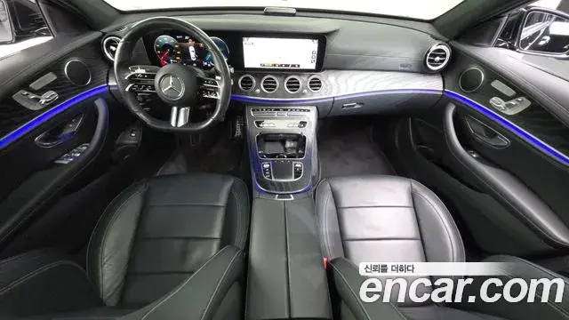 Mercedes-Benz E-Class 2021 — Şəkil 3/33