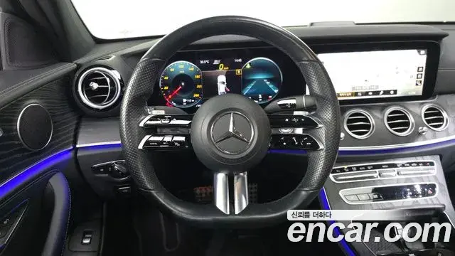 Mercedes-Benz E-Class 2021 — Şəkil 9/33