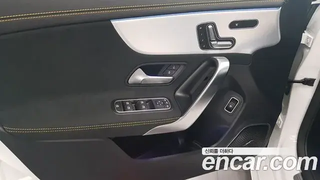 Mercedes-Benz CLA-Class 2025 — Şəkil 1/18