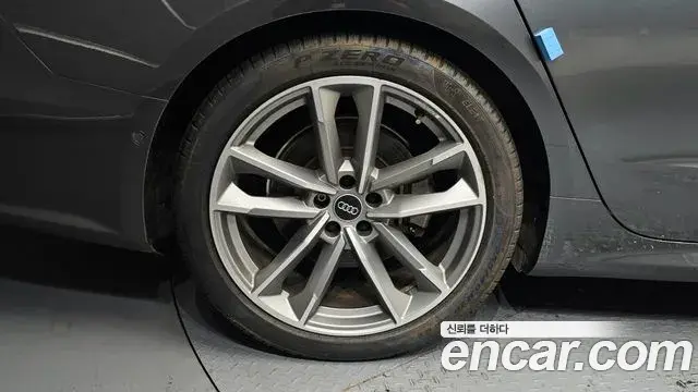 Audi A7 2020 — Photo 6/33