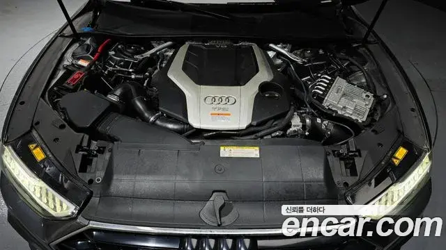 Audi A7 2020 — Photo 5/33