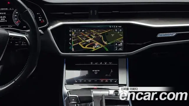 Audi A7 2020 — Photo 13/33