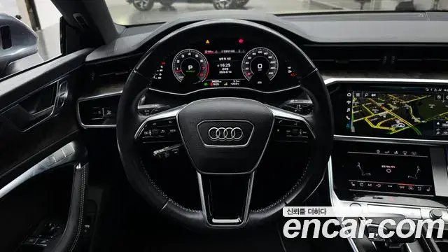 Audi A7 2020 — Photo 30/33