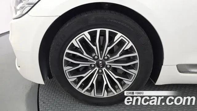 Kia The K9 2019 — Şəkil 10/20