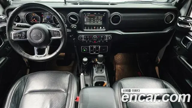 Jeep Wrangler 2018 — Фото 6/20