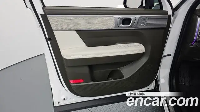 Hyundai Santa Fe 2024 — Photo 16/33