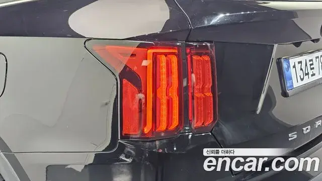 Kia Sorento 2021 — Şəkil 14/32