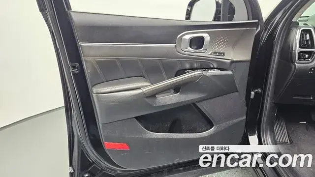 Kia Sorento 2021 — Şəkil 2/32
