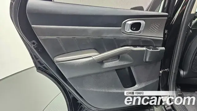 Kia Sorento 2021 — Şəkil 21/32