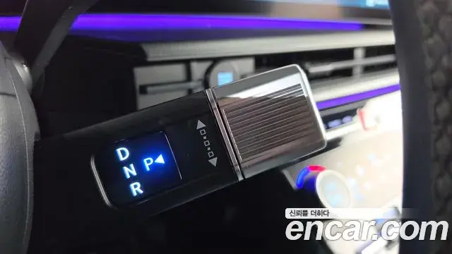 Hyundai Santa Fe 2024 — Photo 31/33