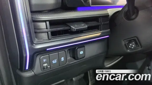 Hyundai Santa Fe 2024 — Photo 32/33