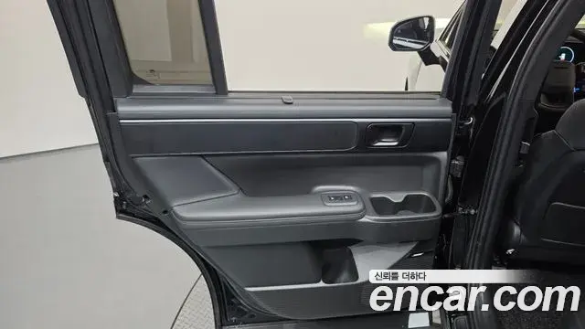 Hyundai Santa Fe 2024 — Photo 23/33