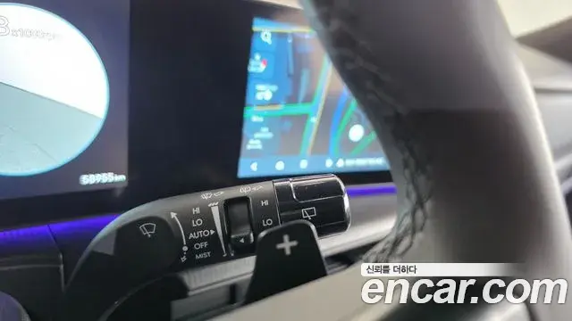 Hyundai Santa Fe 2024 — Photo 5/33