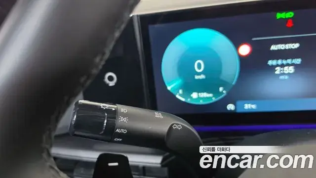 Hyundai Santa Fe 2024 — Photo 3/33