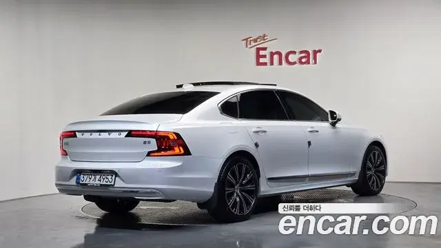 Volvo S90 2025 — Şəkil 10/33