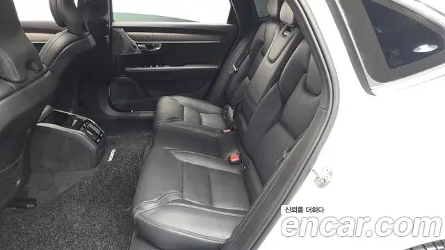 Volvo S90 2025 — Şəkil 26/33