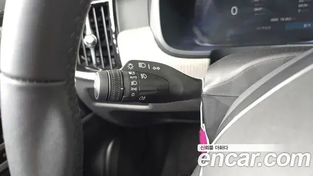 Volvo S90 2025 — Şəkil 13/33