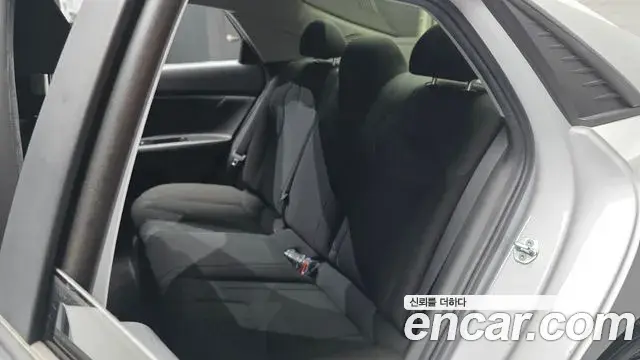 Hyundai Avante 2021 — Фото 11/20