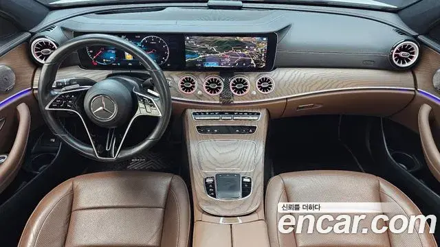 Mercedes-Benz E-Class 2021 — Фото 7/20