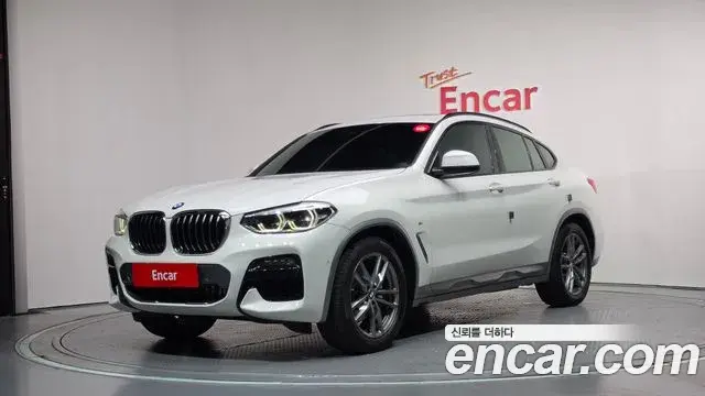 BMW X4 2020 — Photo 9/20