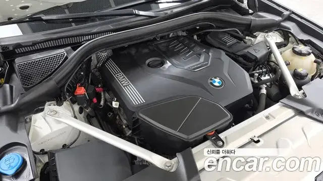 BMW X4 2020 — Photo 7/20
