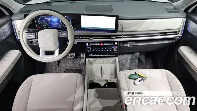 Hyundai Santa Fe 2025 — Фото 7/20
