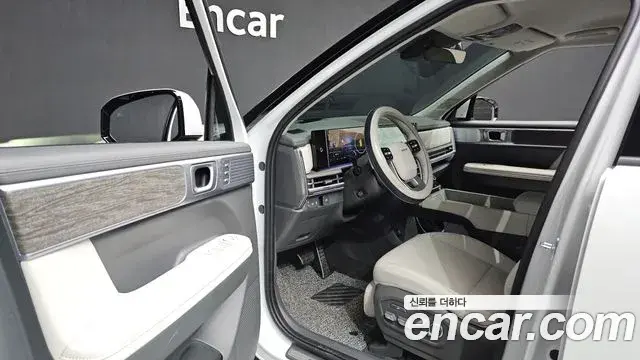 Hyundai Santa Fe 2025 — Фото 10/20